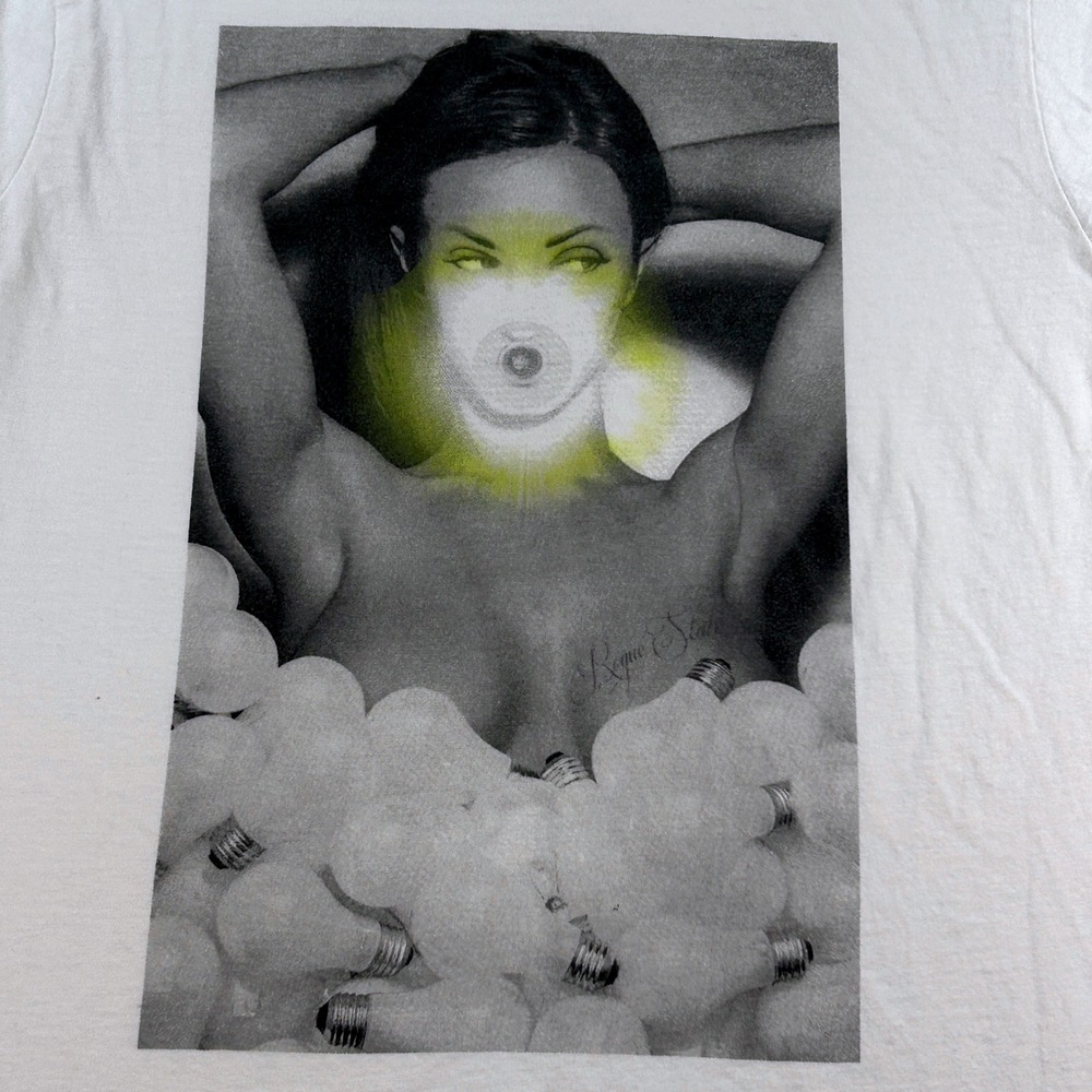 Rogue State Graphic Tee‎ 100% Cotton Small White Photo Print Edgy Streetwear